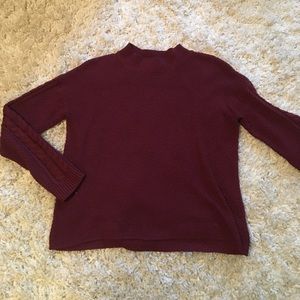 Adorable Cranberry sweater 😍